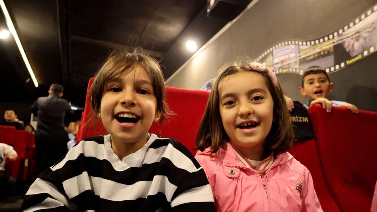 TIR’ın içine giren çocuklar gözlerine inanamadı 3